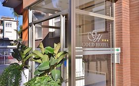 Gold Hotel